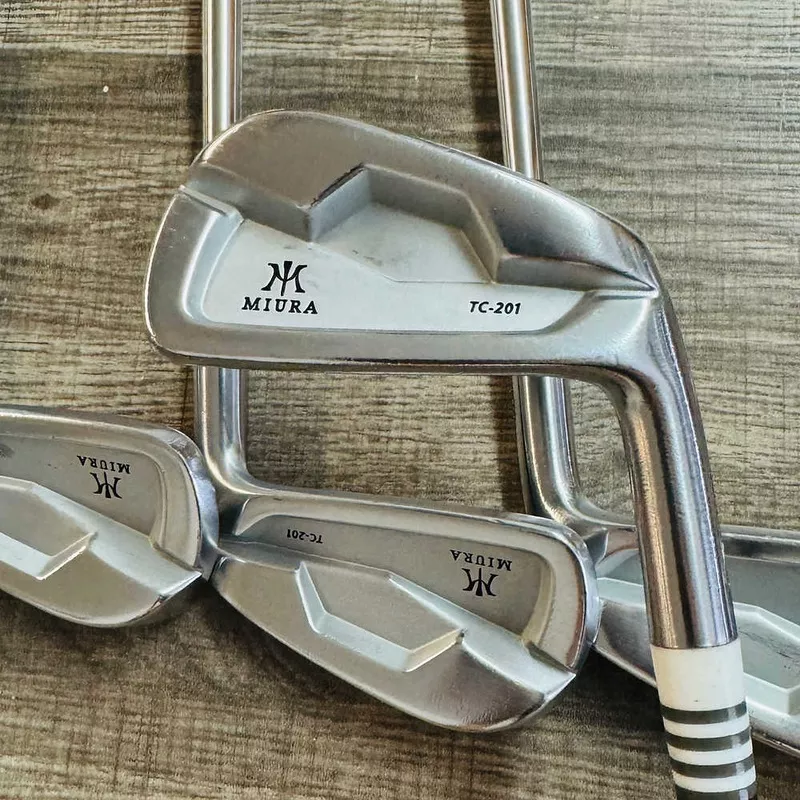 +1/2″ Miura TC-201 Iron Set 4-P / Dynamic Gold Steel, Stiff